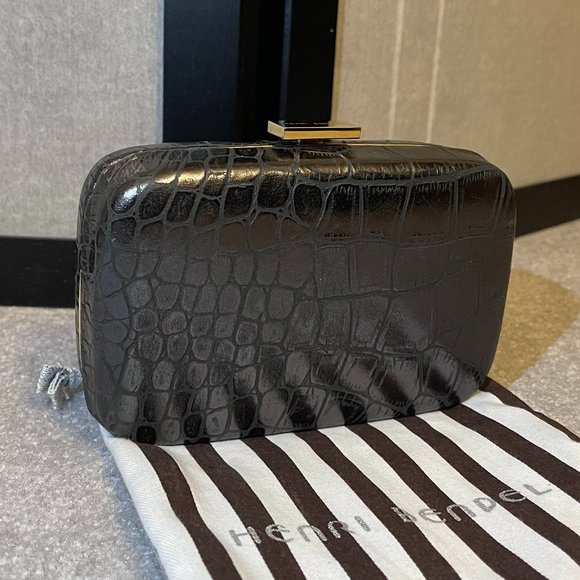 Henri Bendel Grey Snake Pattern Clutch Crossbody - Picture 2 of 9